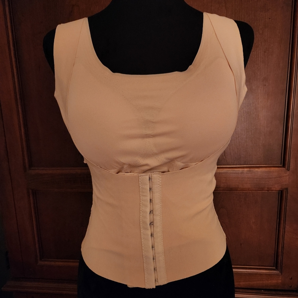 Full torso soft spandex bra